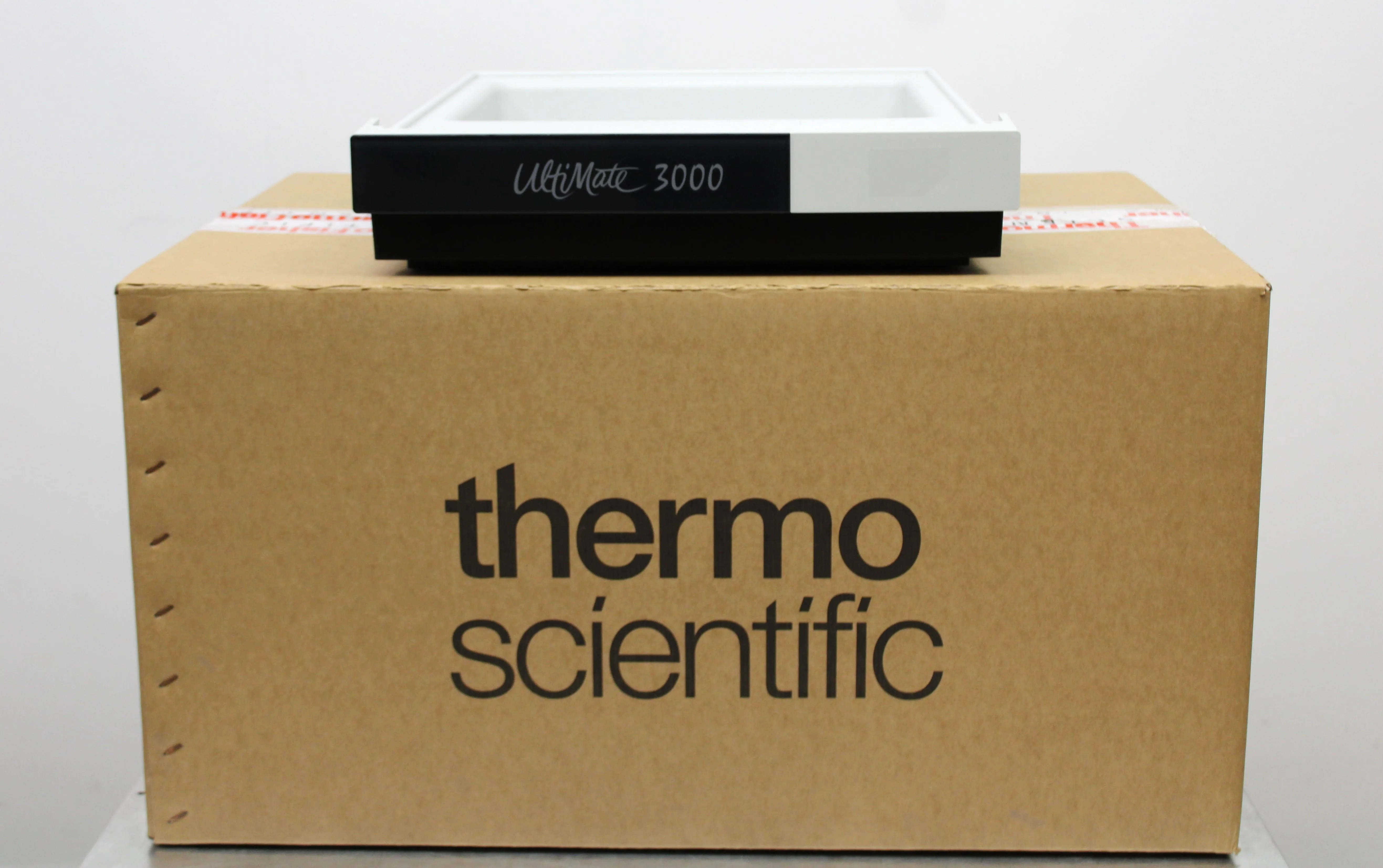 Thermo SR-3000 Solvent Rack Secure 9x1L Bottles Clean HPLC Solution Storage