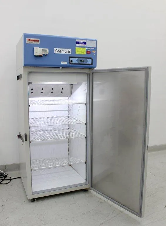 Thermo Fisher Scientific REL3004A Revco Lab Refrigerator