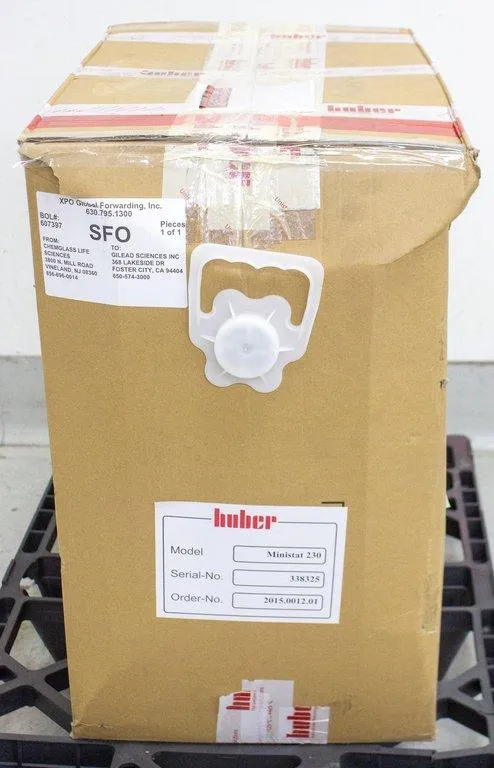 Huber Ministat 230 Heater Chiller Circulator -40 to 200C 1.6-2.1 kW