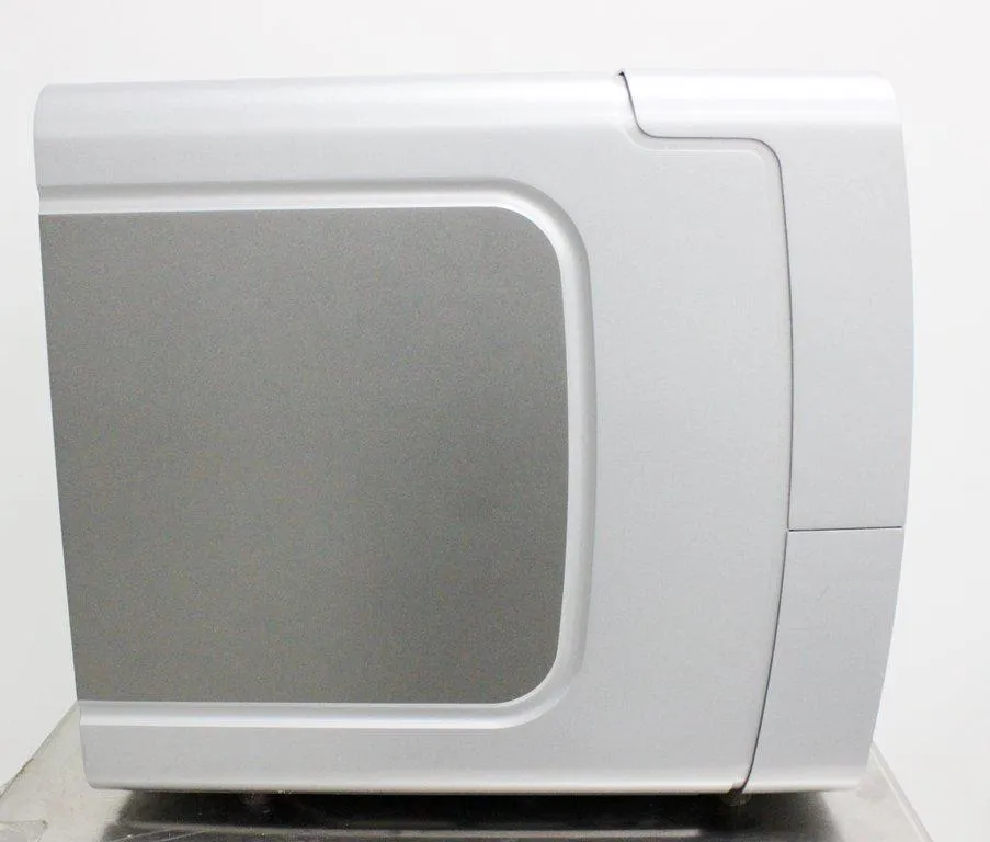 Qiagen QIAcube DNA RNA Purification System
