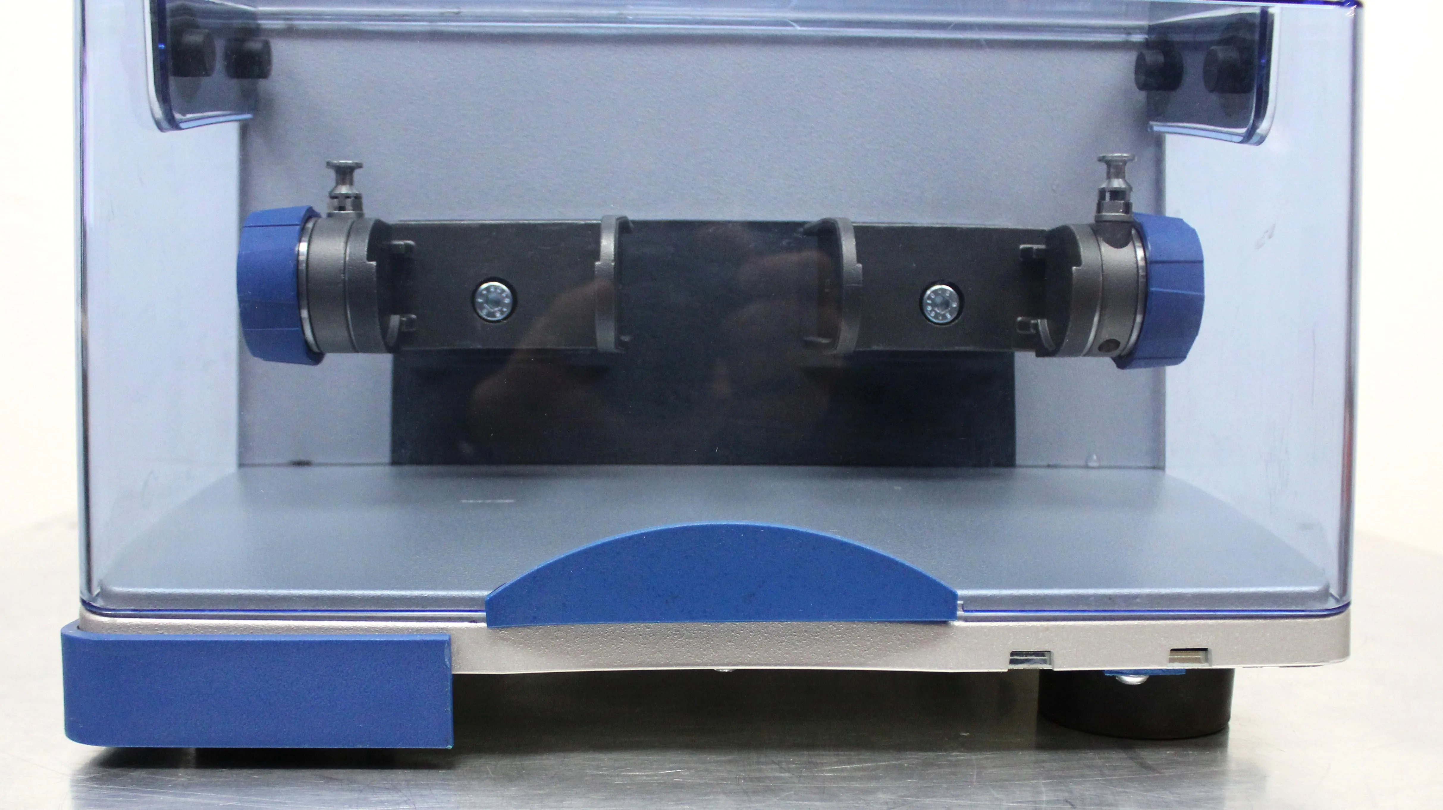 Qiagen TissueLyser II Homogenizer / Stirrer