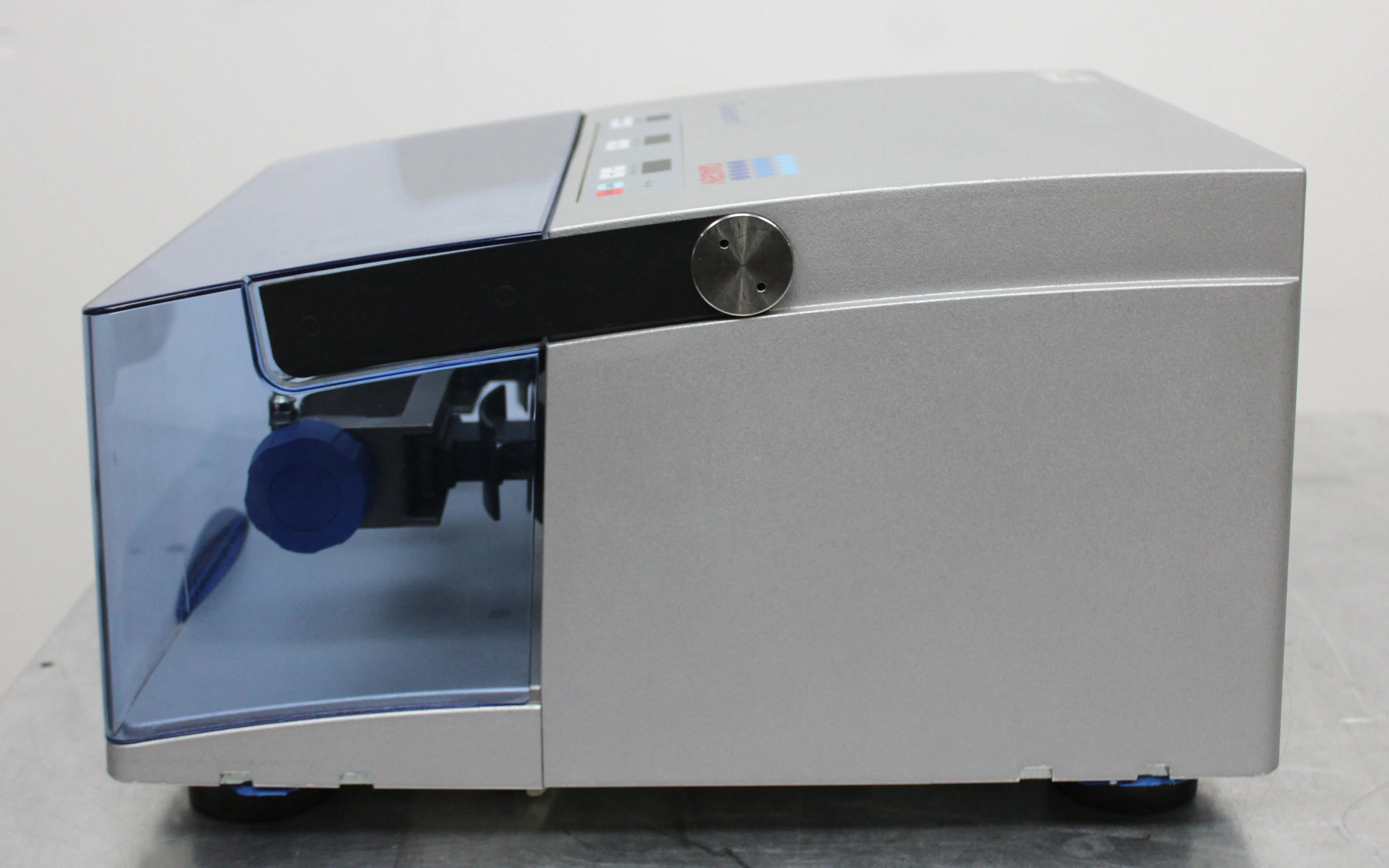 Qiagen TissueLyser II Homogenizer / Stirrer