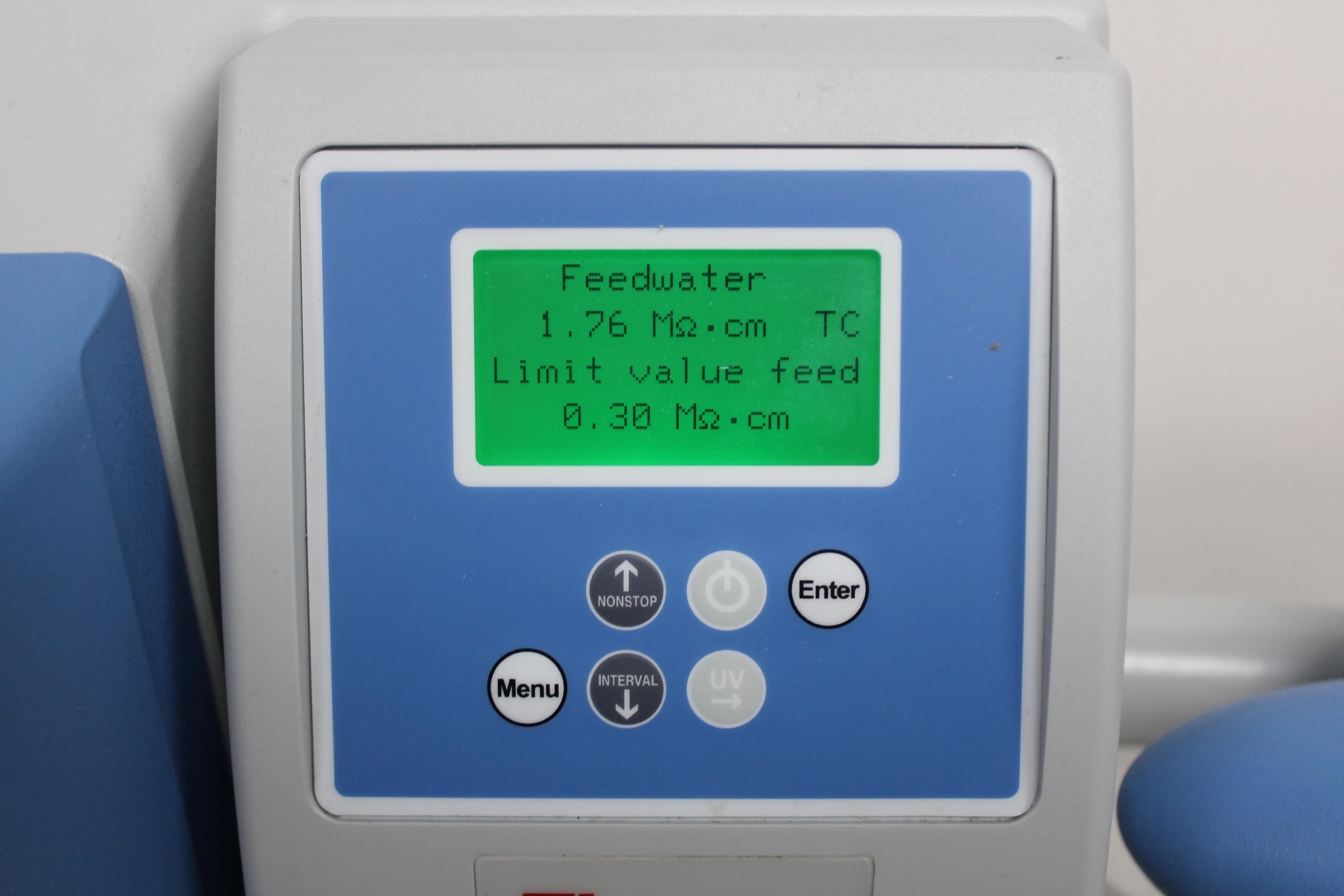 Thermo Scientific Barnstead GenPure Pro Water Purification System