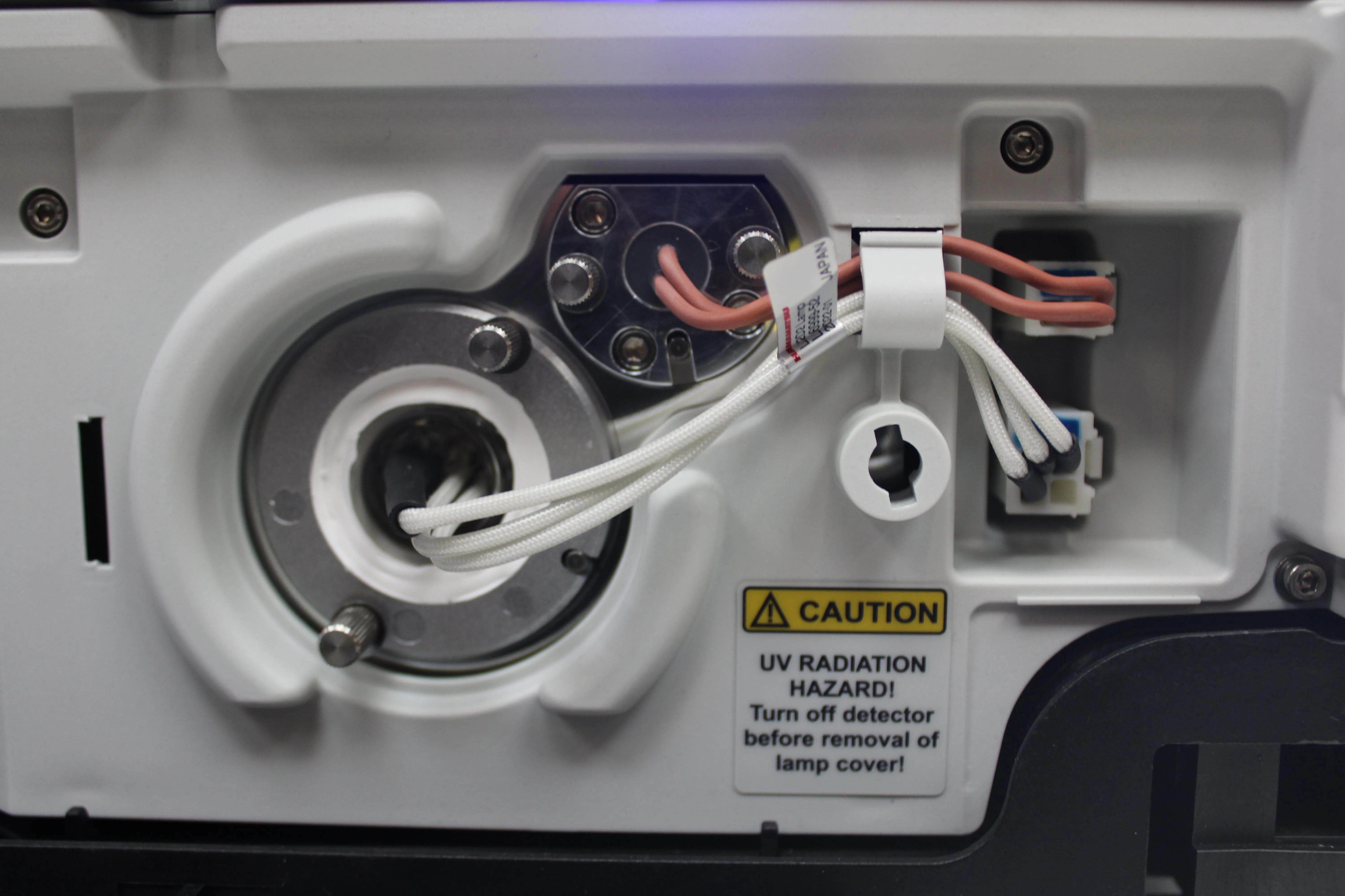 Thermo Scientific Dionex ICS-Series VWD Accessory