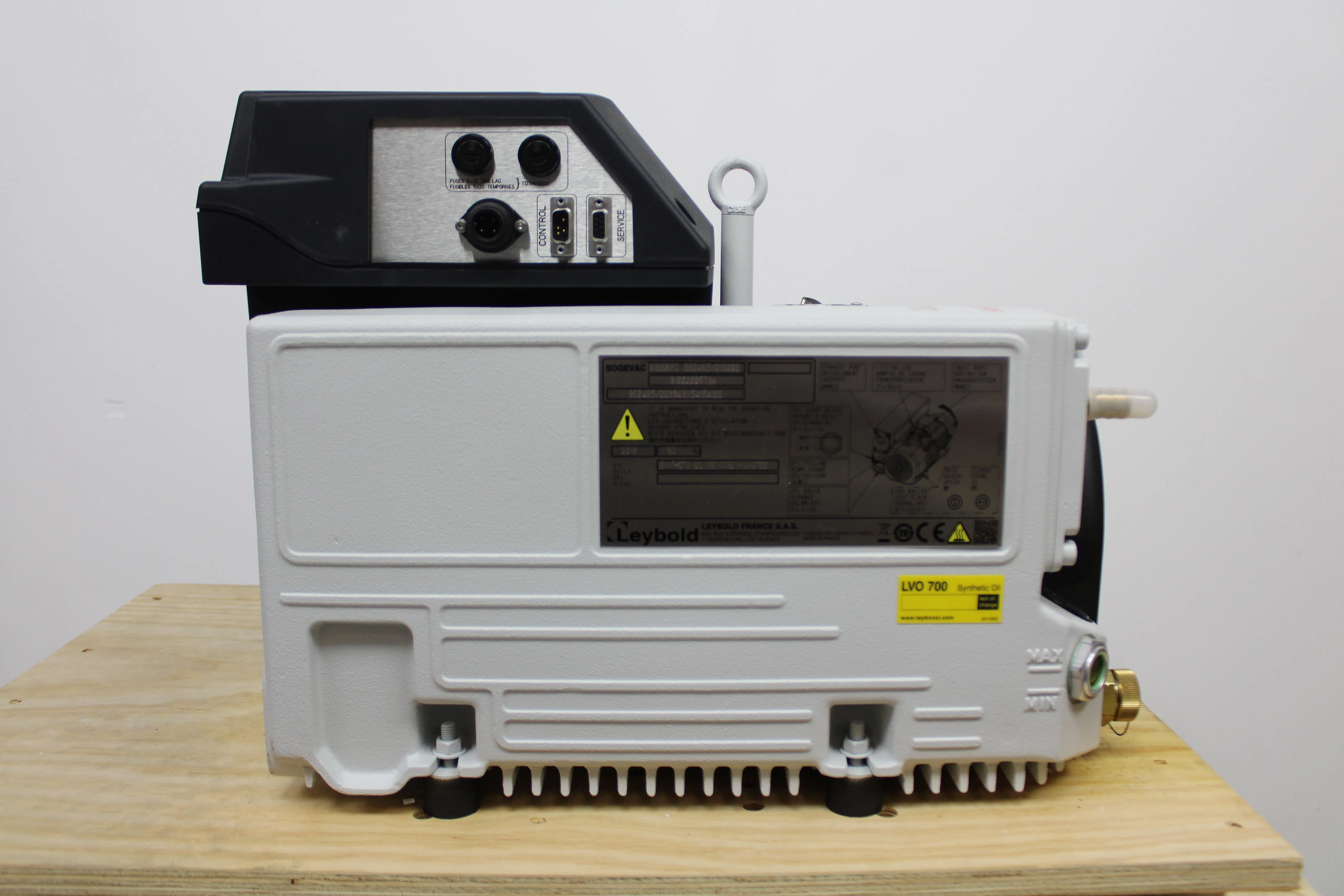 Leybold Sogevac SV65BIFC Vacuum Pump Motor