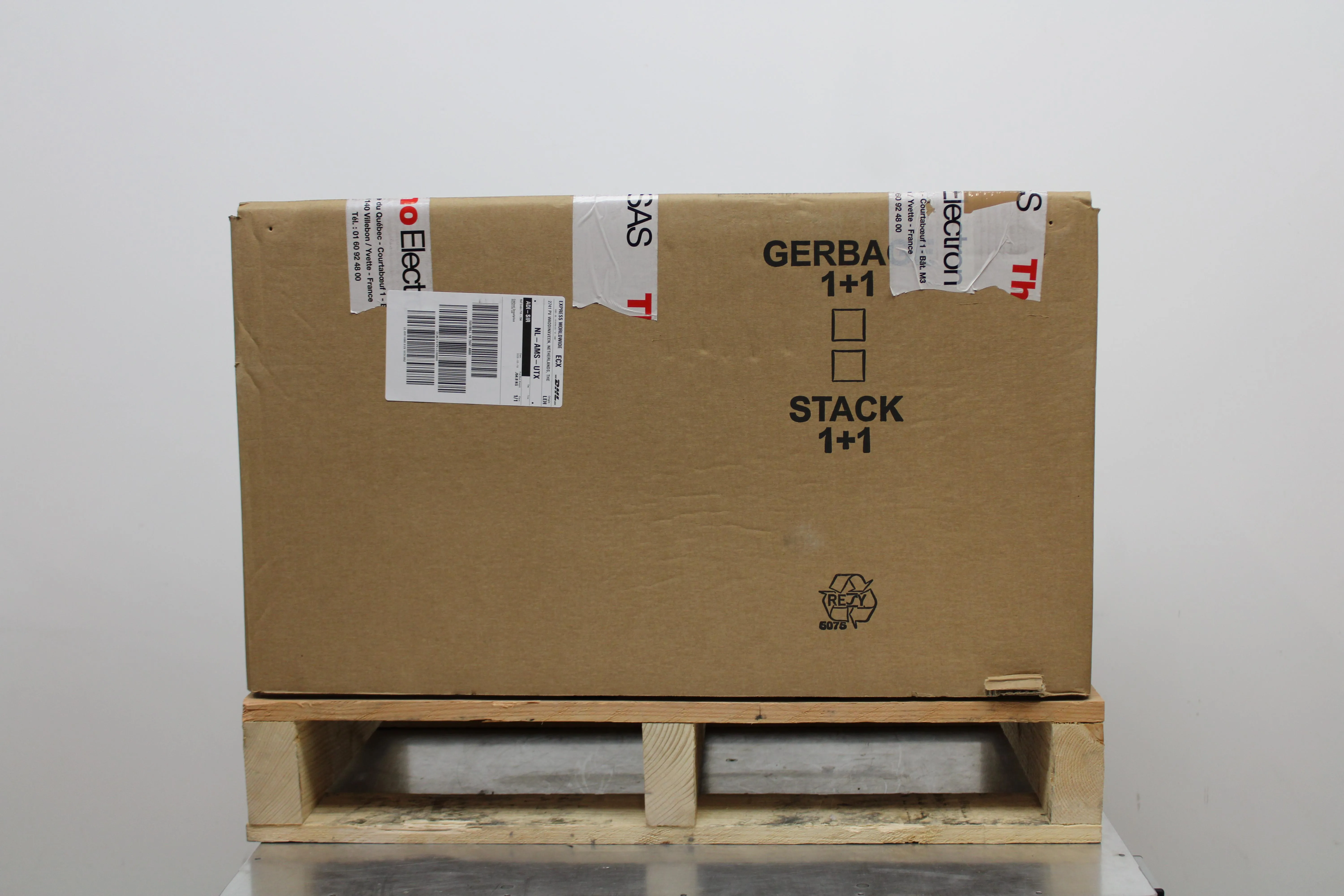 Leybold Sogevac SV65BIFC Vacuum Pump