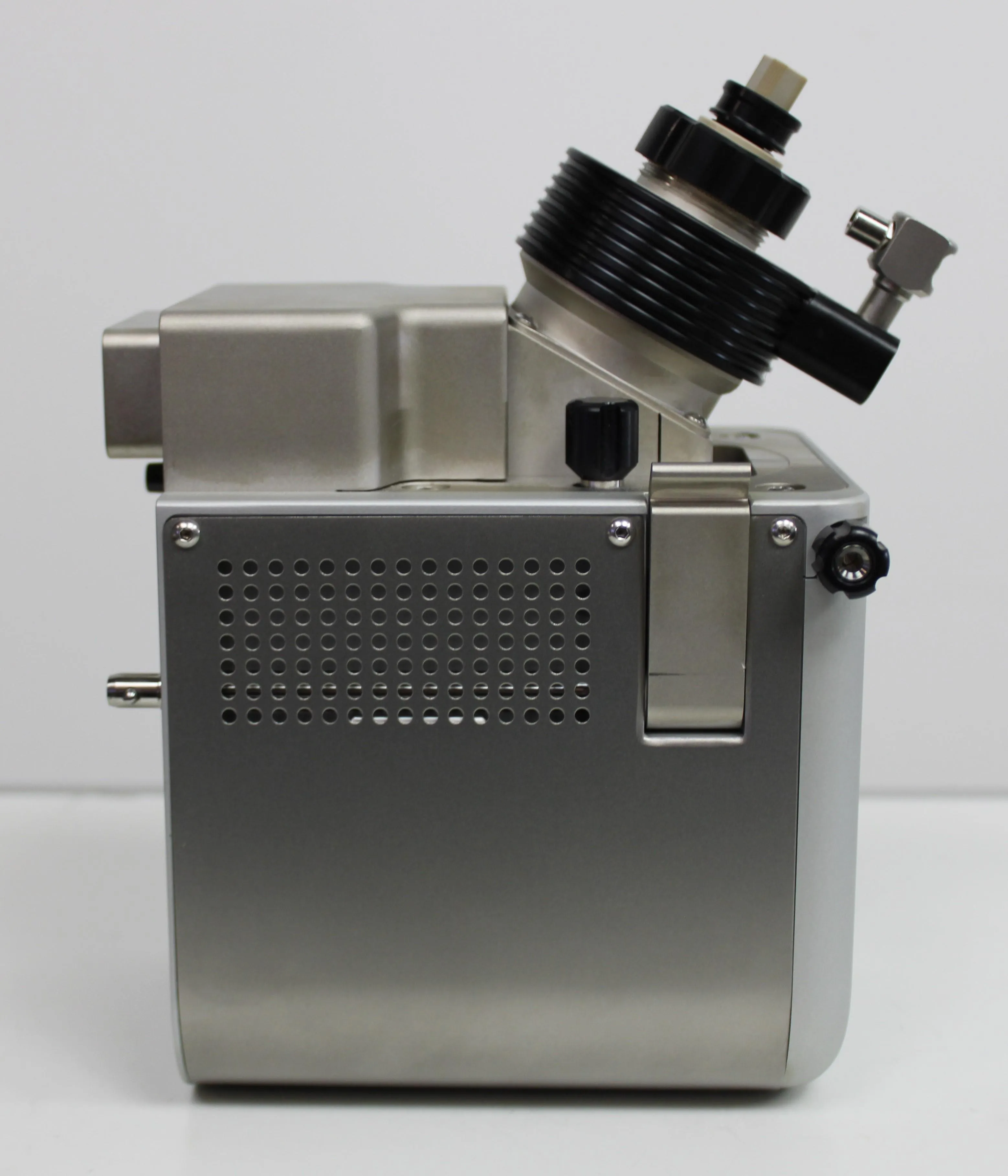 D.I.S. Dynamic Integrated Solutions 80111-60470 Mass Spectrometry Housing