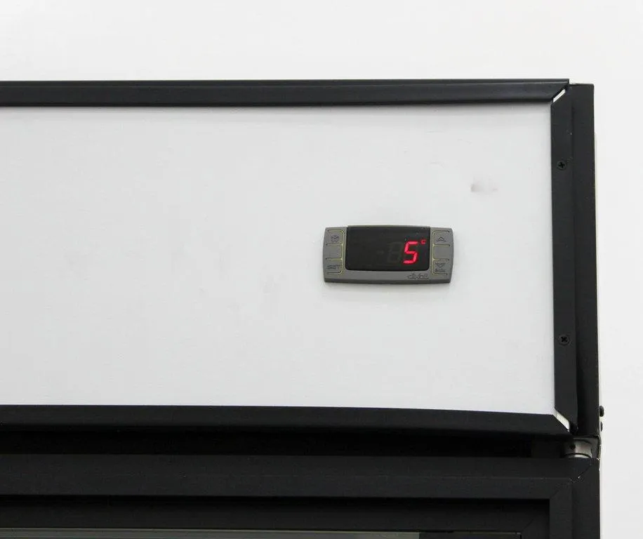 VWR GDM-72 Refrigerator