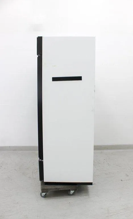 VWR GDM-72 Refrigerator