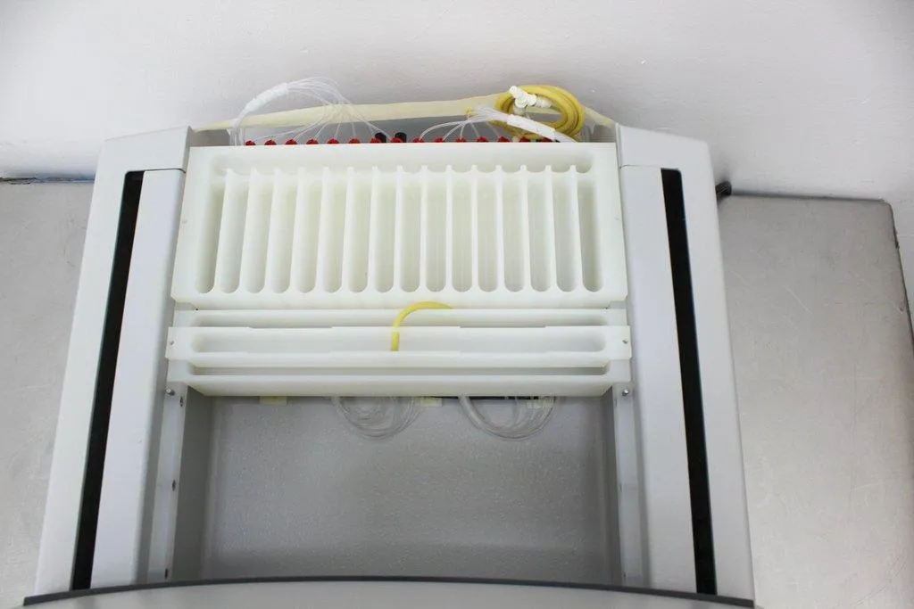 Distek Evolution 4300 Dissolution System