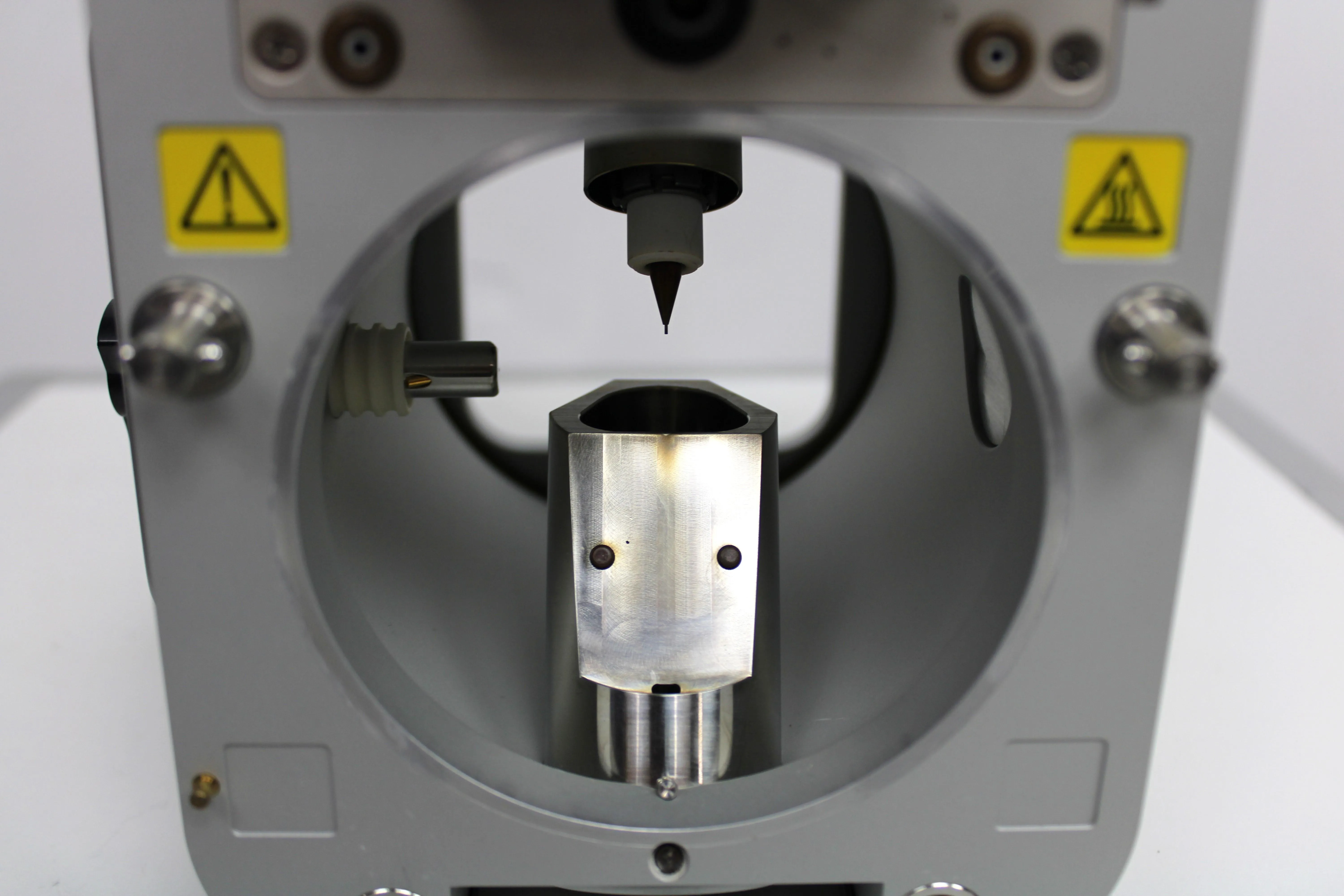 D.I.S Dynamic Integrated Solutions 80111-60470 Mass Spectrometry Housing