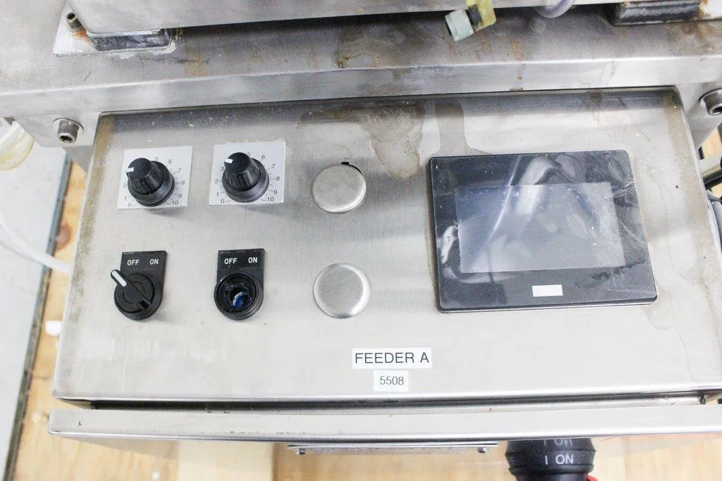 R-Tech Feeders 15-110AC-FC-B-H-CS Vibratory Bowl Feeder