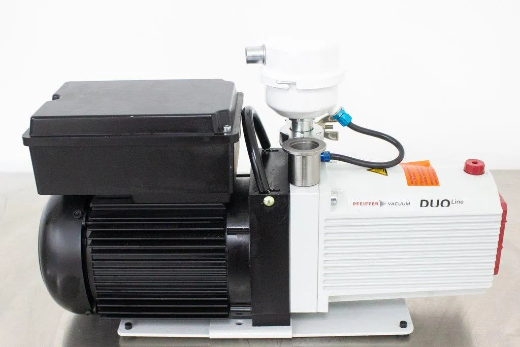 Pfeiffer Vacuum Duo 11 Rotary Vane Vacuum Pump