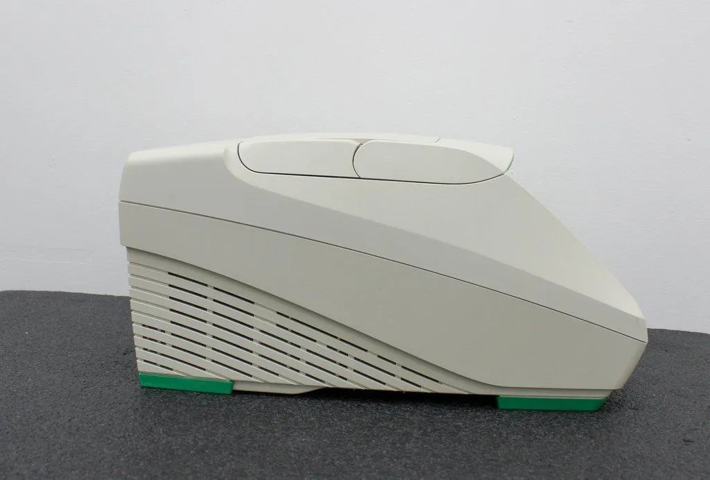 BIO-RAD T100 PCR Thermal Cycler Molecular Biology 100V-240V 50/60Hz