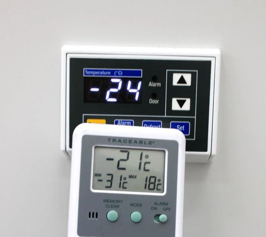 phcbi PF-L5181W-PA Ultra Low Freezer Cold Storage -24C Unit with Keys