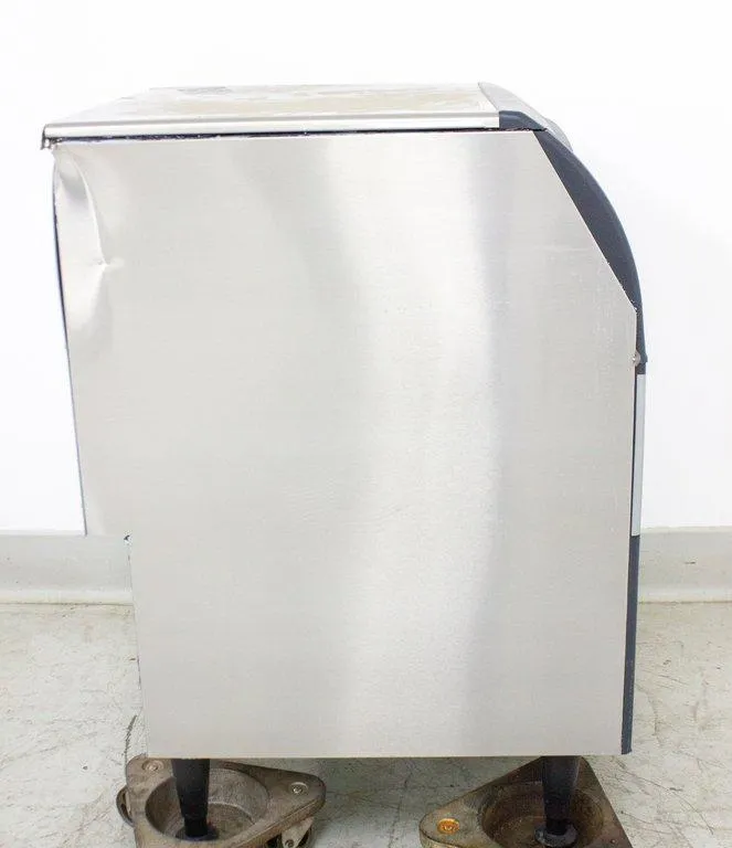 Scotsman UF424A-1 Ice Maker with Bin, Flake-Style