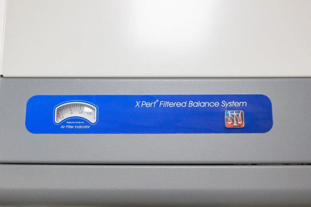 Labconco 3' XPert Filtered Balance System with Guardian Airflow Monitor
