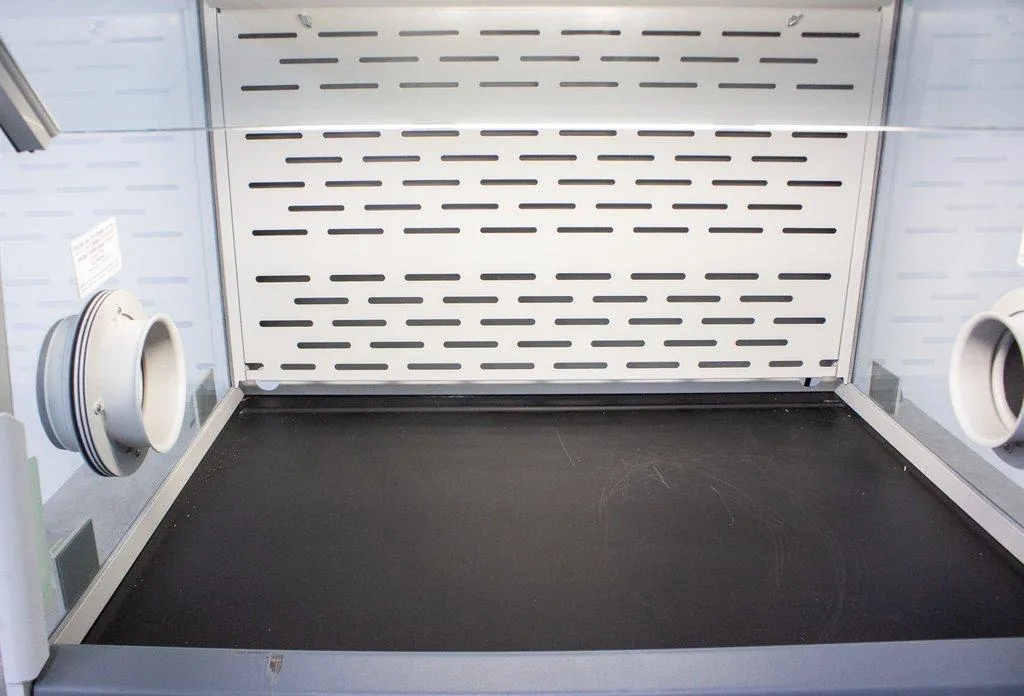 Labconco 3' XPert Filtered Balance System with Guardian Airflow Monitor