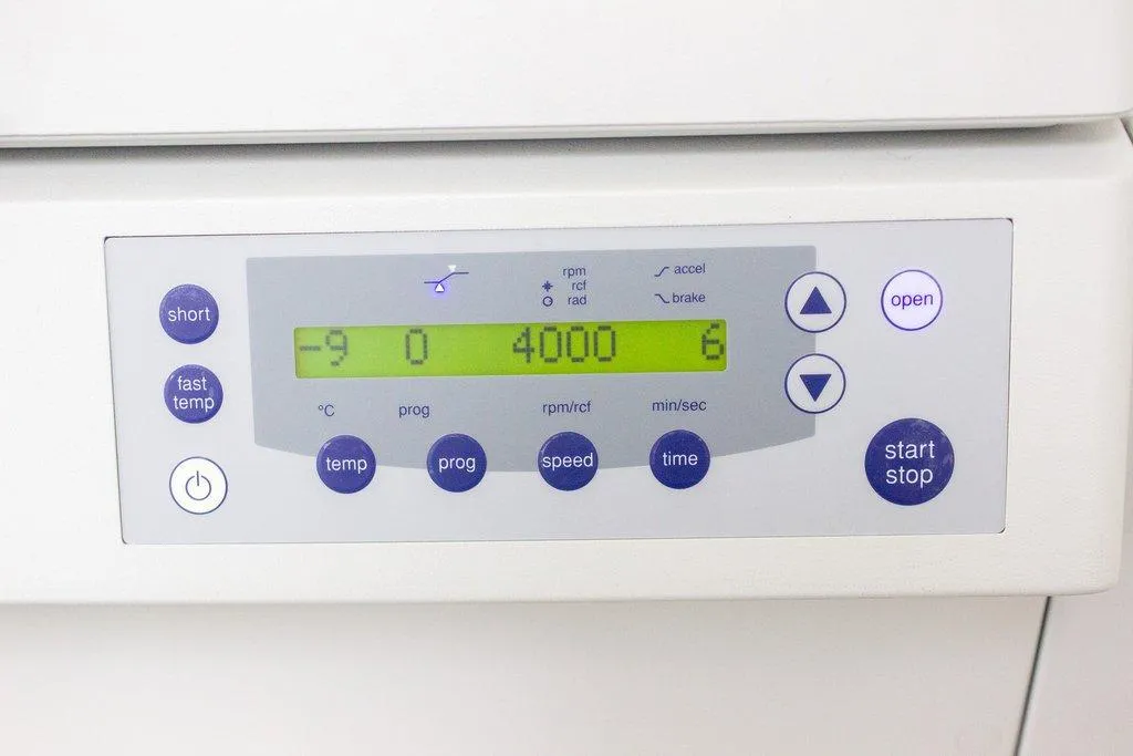 Eppendorf 5810R Benchtop Centrifuge
