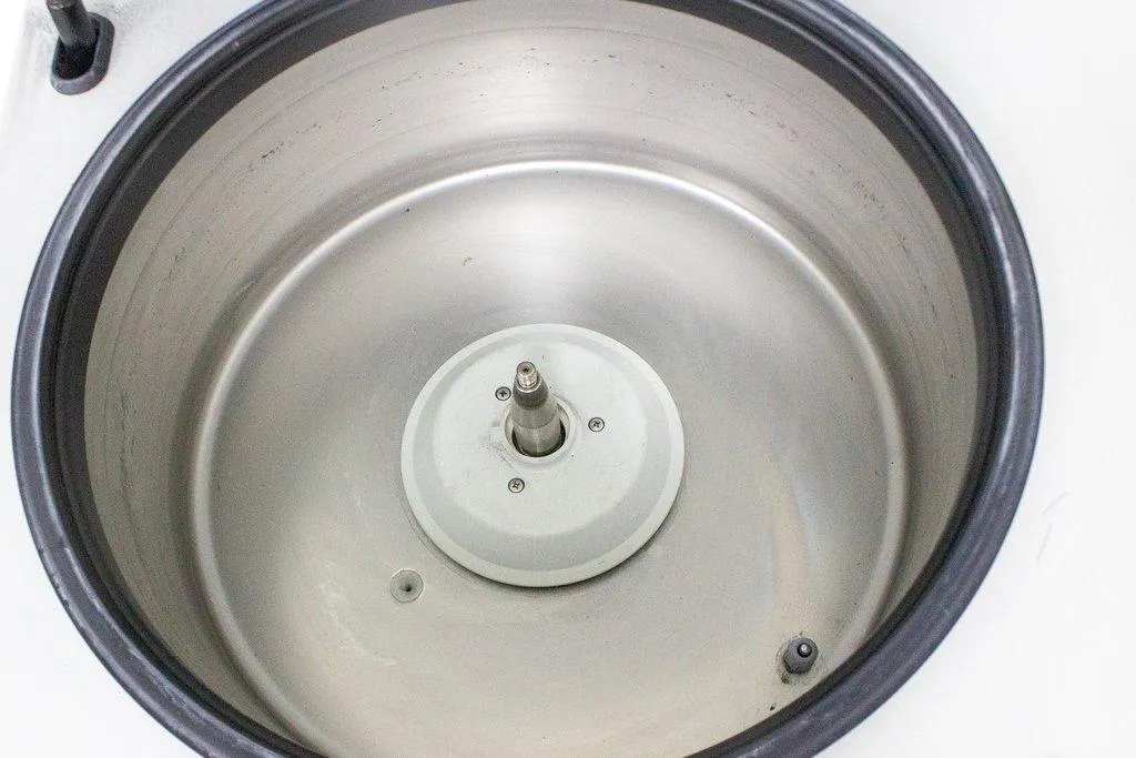 Eppendorf 5810R Benchtop Centrifuge