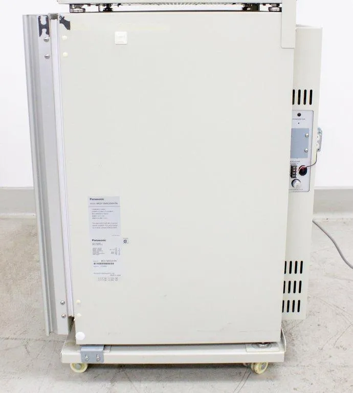 Panasonic Sanyo MCO-19AIC(UV) CO2 Incubator, 170L