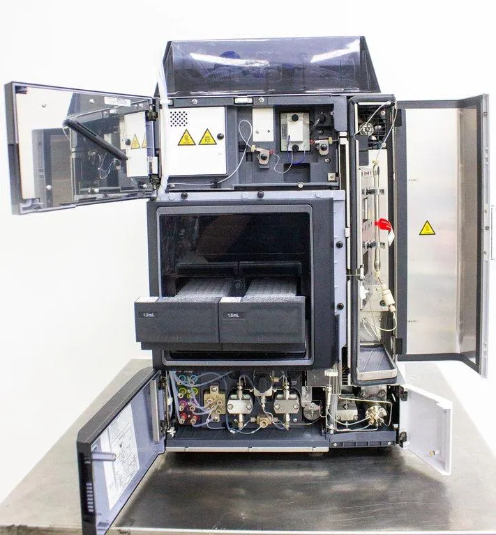 Shimadzu Prominence-i, LC-2030 Plus Liquid Chromatograph