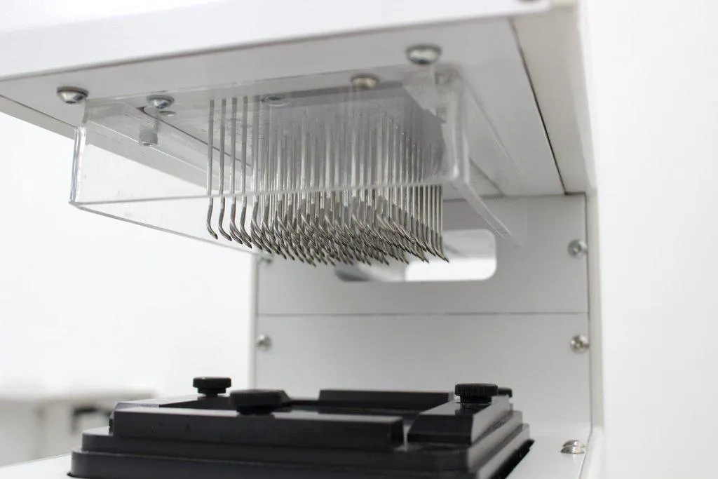 Porvair Ultravap Advanced Materials Sciences Vortexer / Rotator / Shaker