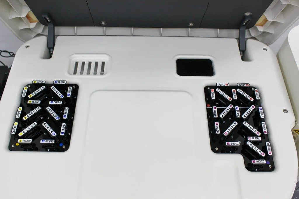 Invitrogen Attune NxT Flow Cytometry with CytKick MAX Autosampler Installed
