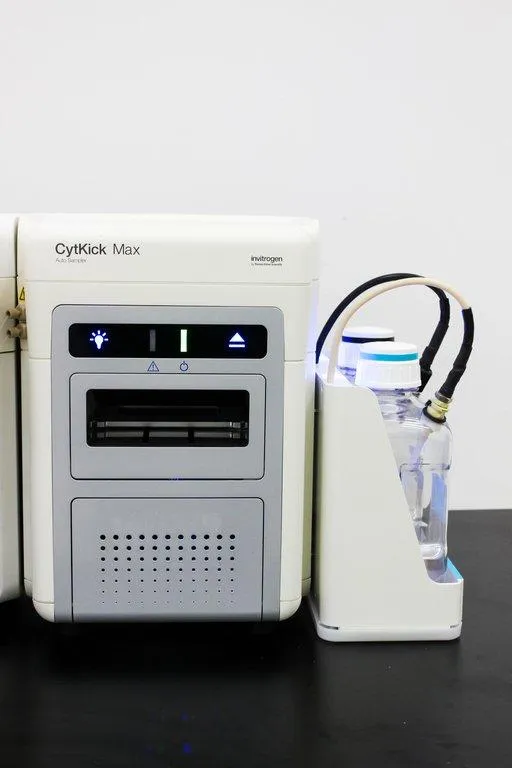 Invitrogen Attune NxT Flow Cytometry with CytKick MAX Autosampler Installed