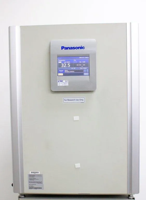 Panasonic MCO-170AICUVL-PA CO2 Incubator 5.8 cu.ft. w/ Touchscreen & UV