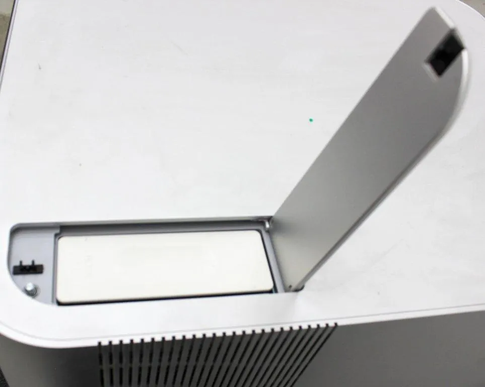 Illumina NextSeq 2000 DNA Sequencer