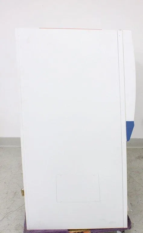 Esco Airstream AC2-6S9-NS Biosafety Cabinet ISO Class3 6ft 70 Percent Energy Saving