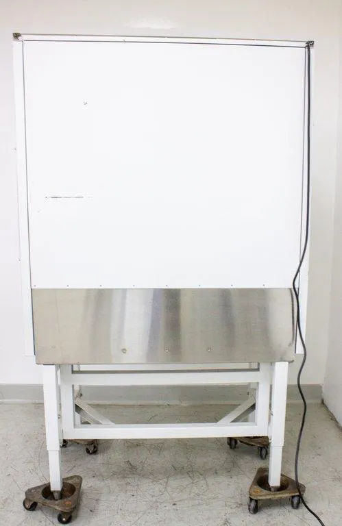 The Baker Company SG404 Biosafety Cabinet