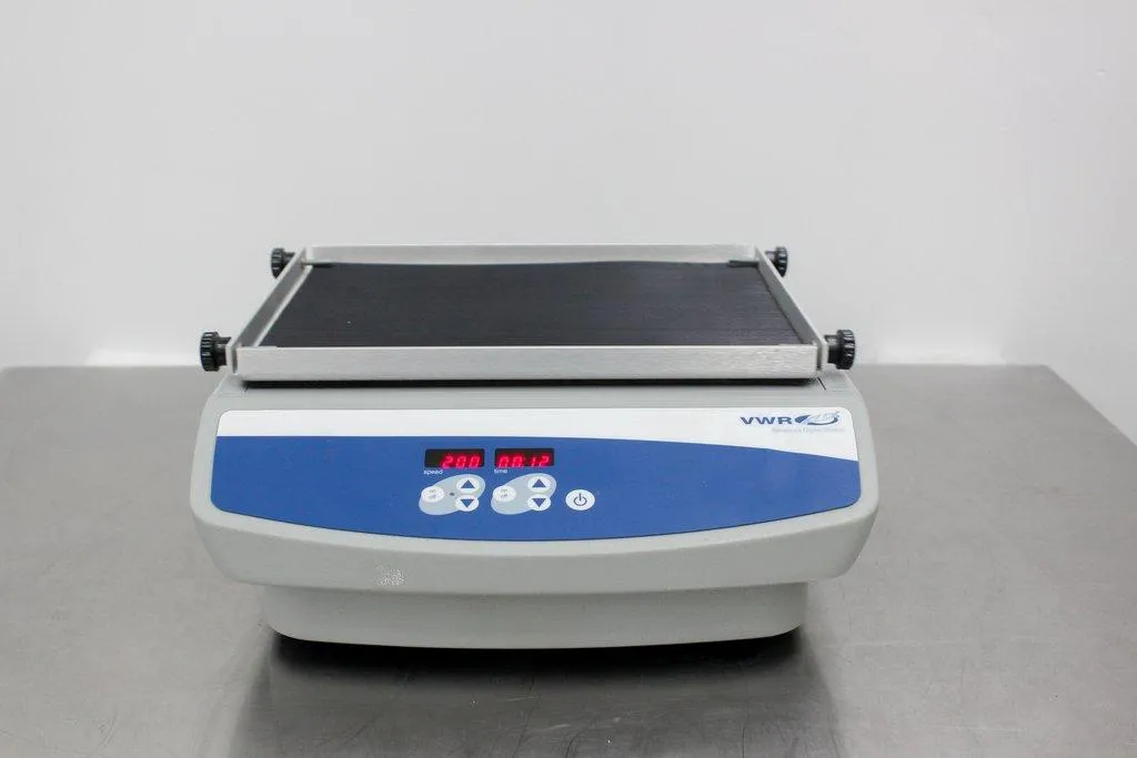 VWR Advanced Digital Shaker 3500 - Near New Condition - Lab Equipment