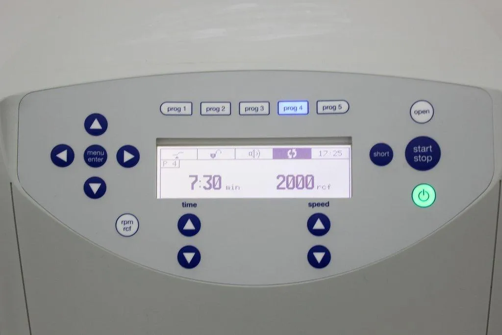 Eppendorf 5430 Centrifuge Benchtop Centrifuge 5000 RPM Rotor Included VG