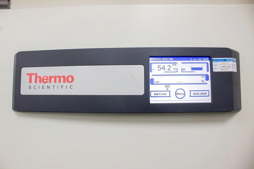 Thermo Scientific Heracell VIOS 250i CO2 Incubator