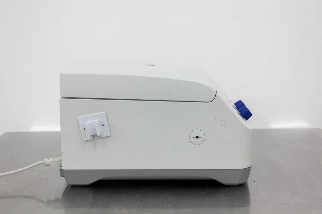 Eppendorf Centrifuge 5425 Benchtop Centrifuge 24-Place Rotor Tested 120V