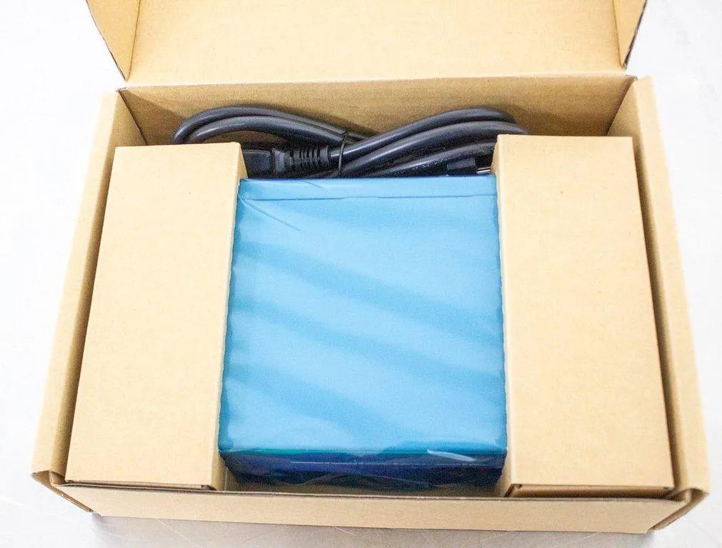 Allied Telesis AT-GS900/8 Network Switch