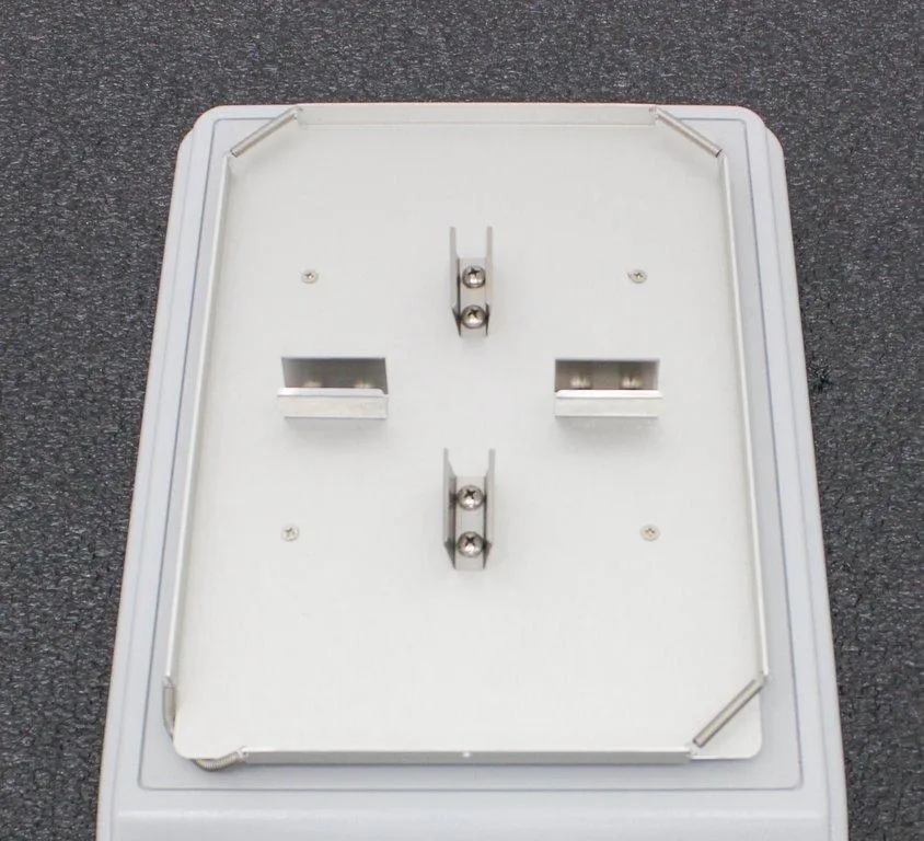 VWR Micro Plate Shaker 12620-926 Analytical Assay Analyzer, 120V, 50/60Hz