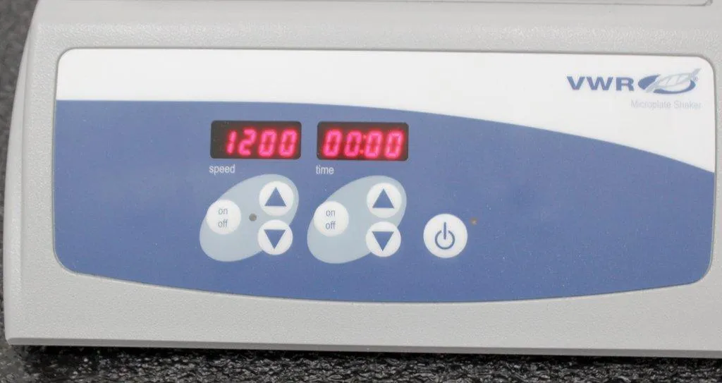 VWR Micro Plate Shaker 12620-926 Analytical Assay Analyzer, 120V, 50/60Hz
