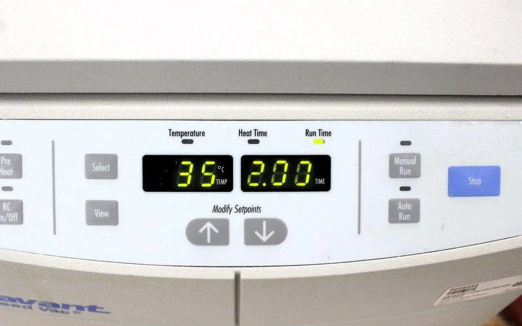Thermo SPD111V-115 UVS400-115 Lyophilizer Speed Vac 115V 50/60Hz Good