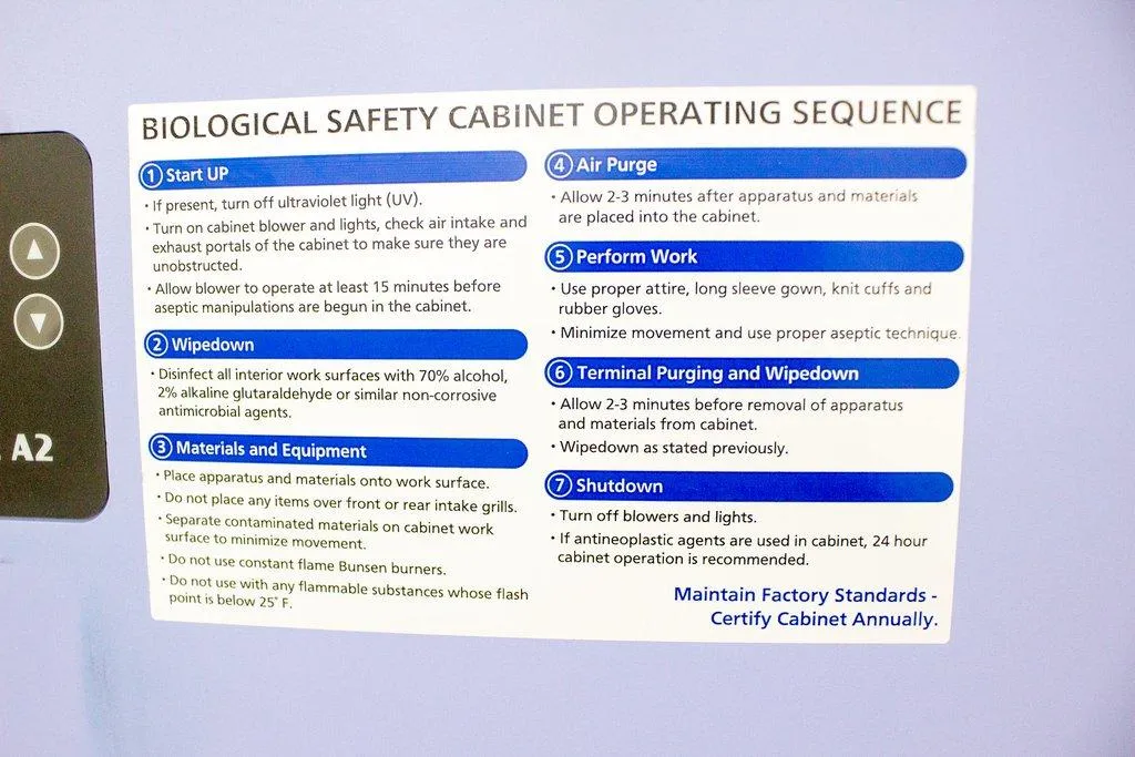 Panasonic MHE-N400A2-PA Biological Safety Cabinet