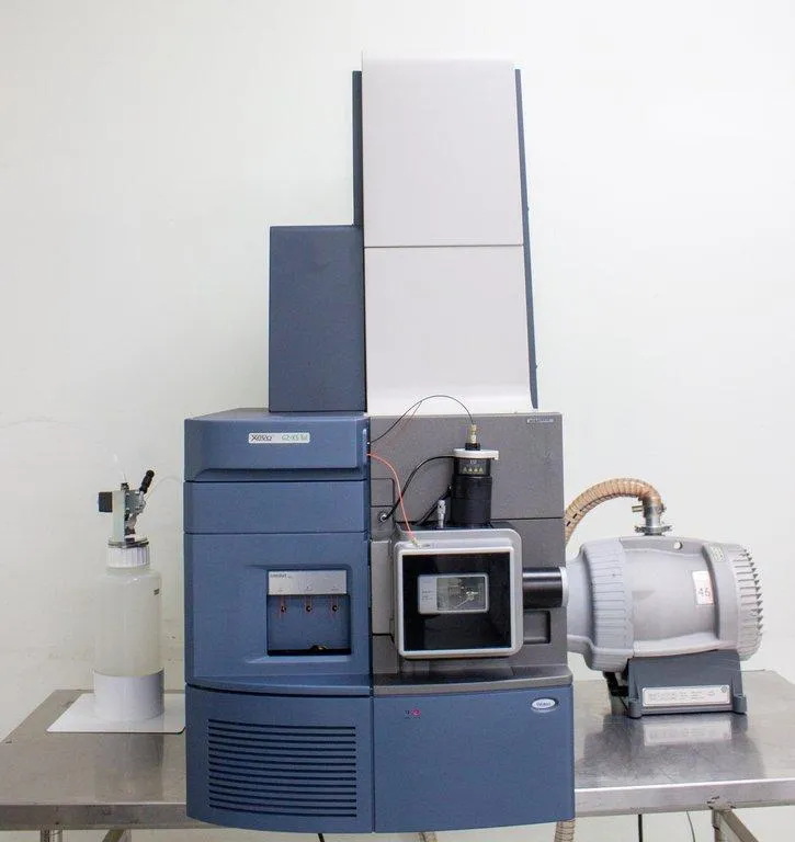 Waters Xevo G2-XS TOF Mass Spectrometer 220V 50Hz/60Hz w/Vacuum Pump