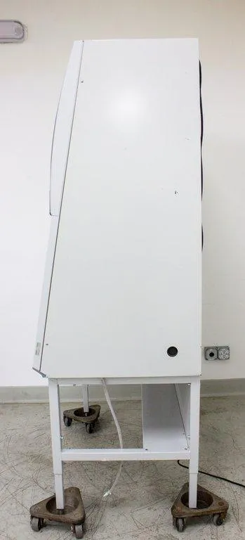 Labconco Purifier Logic+ 4Ft Class II Type A2 Biosafety Cabinet Cat# 302411100