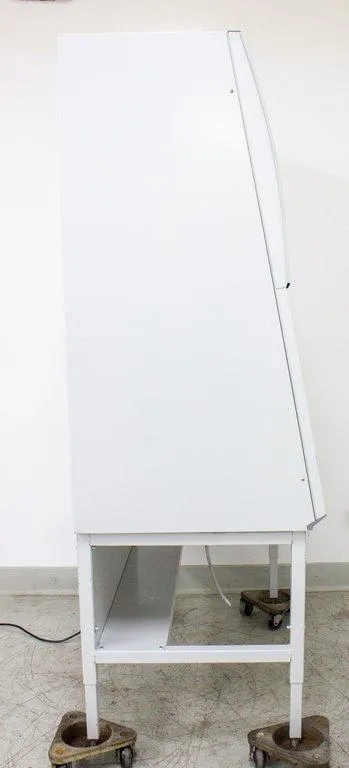 Labconco Purifier Logic+ 4Ft Class II Type A2 Biosafety Cabinet Cat# 302411100