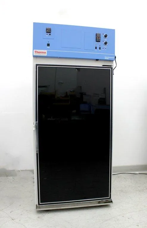 Thermo 3920 Forma Environmental Chamber Temperature Range 0 to 60C
