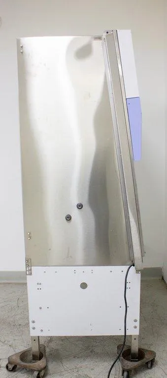 Panasonic MHE-N400A2-PA Biosafety Cabinet Class II A2 115V 480 lb Includes Stand
