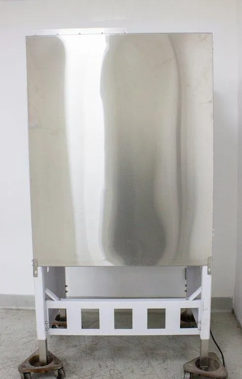 Panasonic MHE-N400A2-PA Biosafety Cabinet Class II A2 115V 480 lb Includes Stand