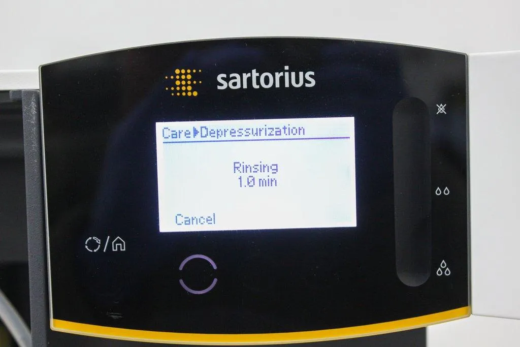 Sartorius Arium Pro UV Ultrapure Water Purification System Wall Mount H20PRO-VF-B 38305628