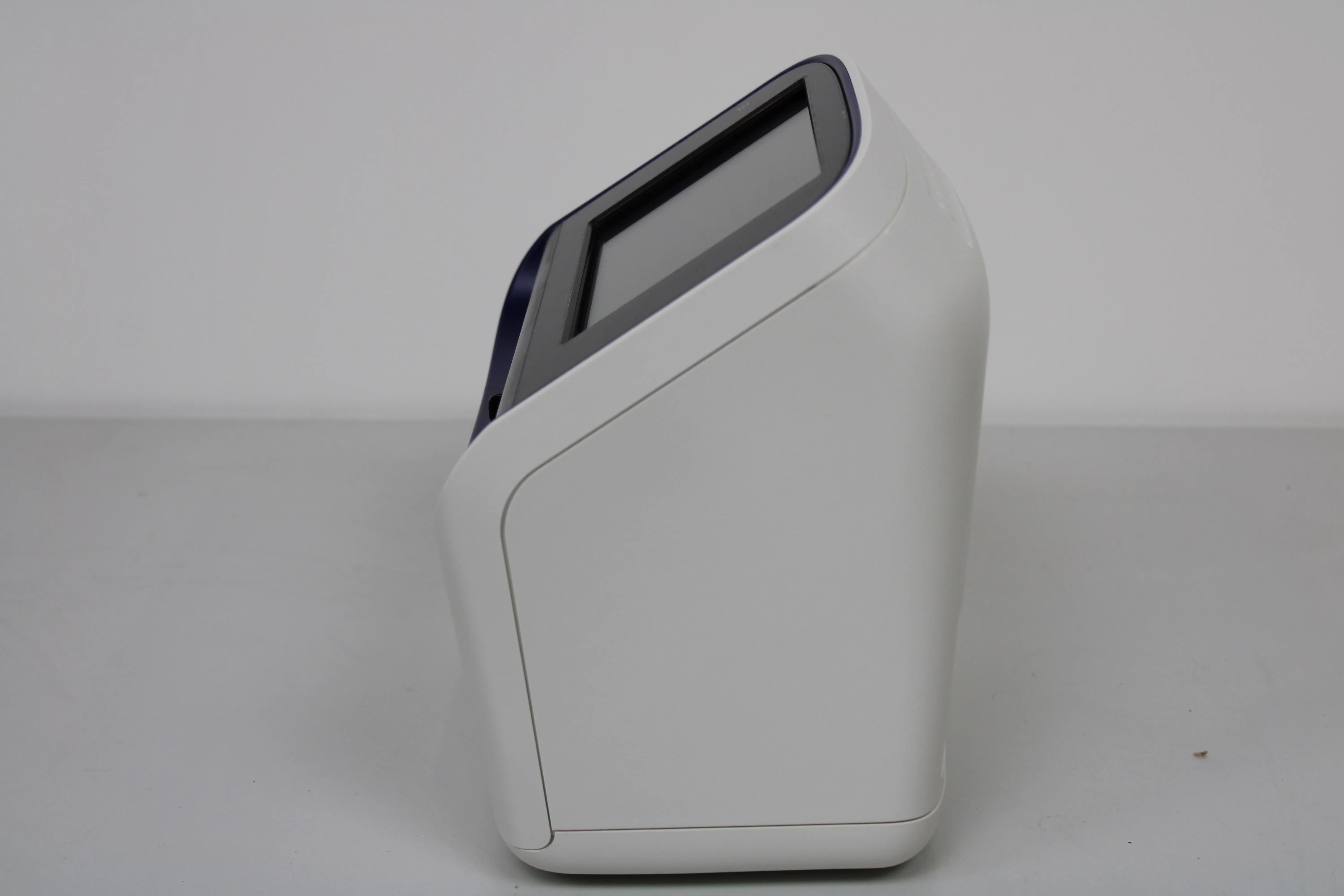 Invitrogen Countess II Automated Cell Counter AMQAX1000R